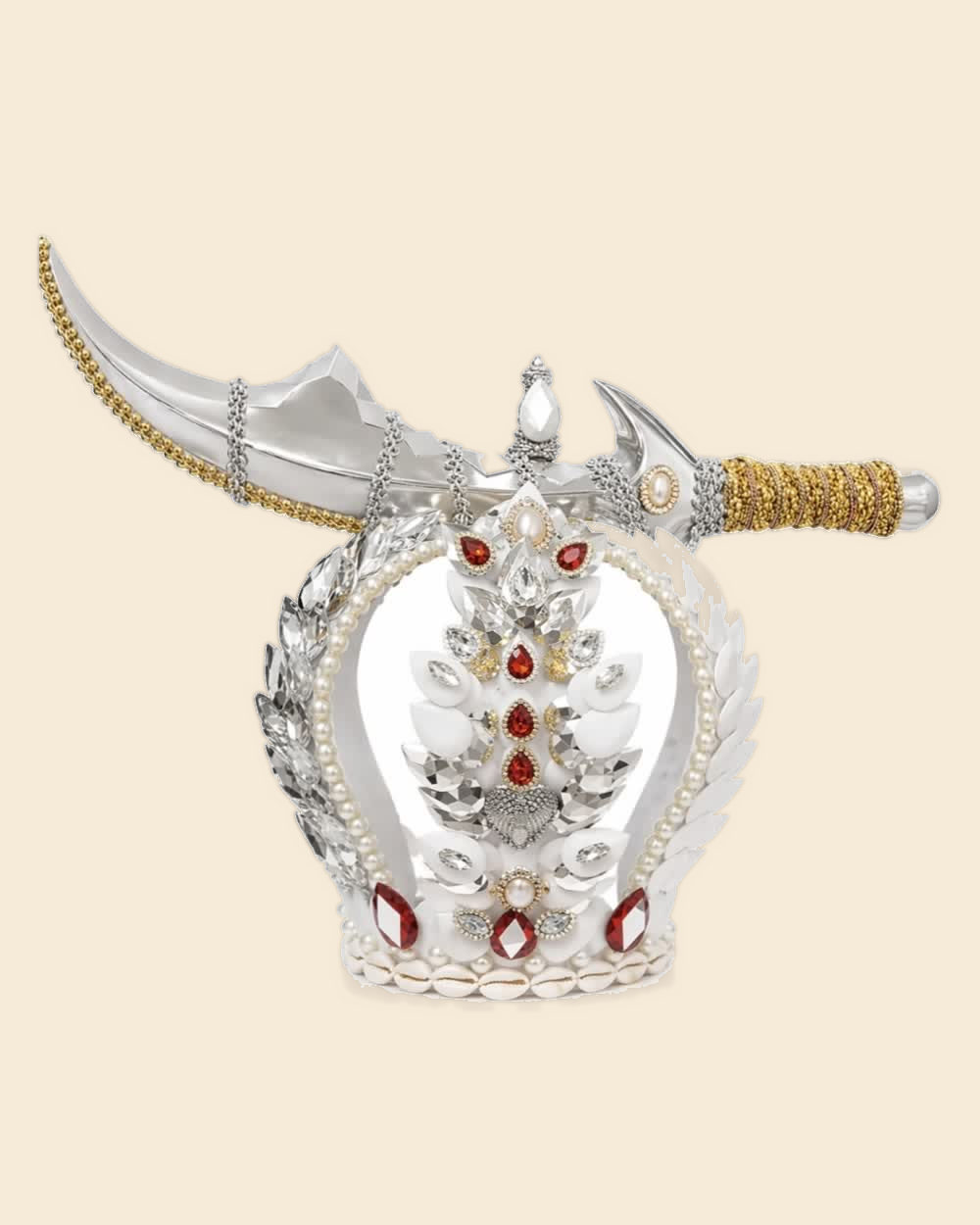 Corona de Obatalá blanca y plata con espada y hacha doradas